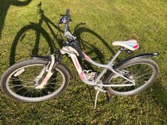 Predám ľahký bicykel Specialized Hotrock 24"