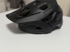 Lazer Jackal veľkosť - M 55-59 cm