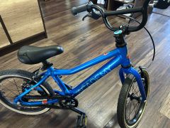 Academy Grade 3/16 detský bicykel, modrý