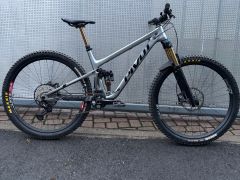 Pivot Trail 429 L