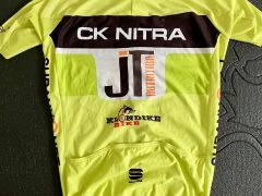 Dres nosený v dobrom stave