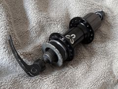 Novatec CL QR zadny 32h