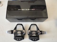 Pedále cestné Pdr9100 sady Shimano Dura-Ace.