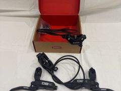 Predám úplne nové kotúčové brzdy (predná+zadná) Sram Db4, 4 piest