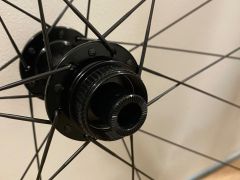 Kolesa Novatec R4 Disc