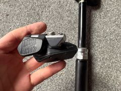 Rockshox Reverb AXS 34.9/150 + ovladač a batéria