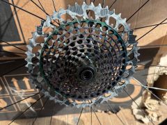 Bontrager Line PRO 30 + Sram XX1 Rainbow