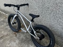 Early Rider Seeker 16