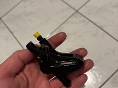 4 piestove brzdy shimano