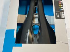 Sedlo PRO Stealth Superlight