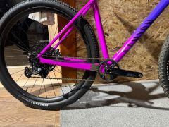Canyon Exceed CF7 - (Karbon Kolesa)