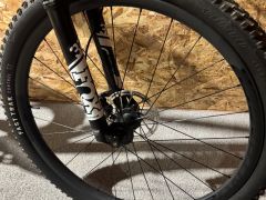 Canyon Exceed CF7 - (Karbon Kolesa)