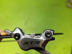 Shimano Xtr 4-piest zadný strmeň