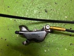 Shimano Xtr 4-piest zadný strmeň