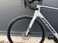 Stevens Xenith - Shimano 105 Di2 (L)