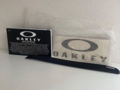 Oakley ARO 3