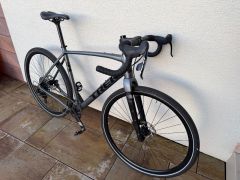 Trek Checkpoint ALR 4