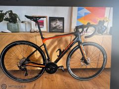 Giant Defy Advanced 2, M