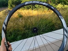 Carbon kolesa Fsa mullet nove