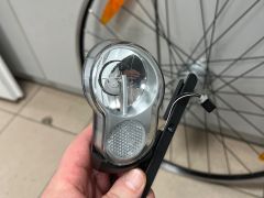 Koleso predné 28/700c dynamo