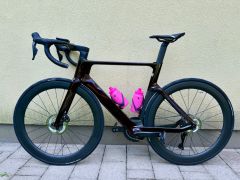 Orbea Orca Aero M20iLTD bicykel, vínová čierna