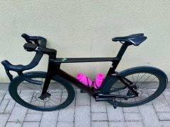 Orbea Orca Aero M20iLTD bicykel, vínová čierna