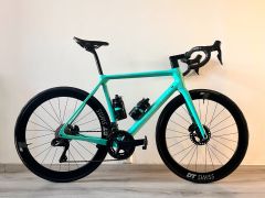 Bianchi Specialissima CV Ultegra Di2 + kolesá DT Swiss / 57