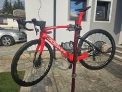 Pinarello Dogma F Sram Red AXS bicykel, sonic red