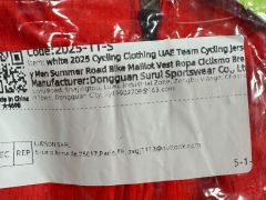 1. Uplne Novy Dres UAE NIE Original