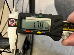 Axis Elite (Specialized Diverge)