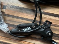 Nové Sram G2 RS 4-piest