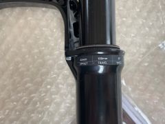 Rock Shox Sid SL Select+ Charger 2 RL + páčka OneLoc Nové