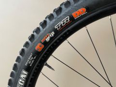 Maxxis assegai / dhf
