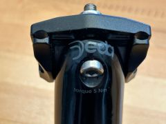 Deda Superleggero carbon priemer 31,6mm