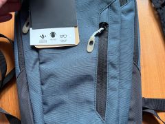 Dakine Shuttle 6