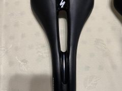 Specialized Romin sedlá