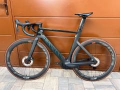 Canyon Aeroad CFR Ultegra di2