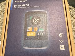 Predám Giant Dash M200