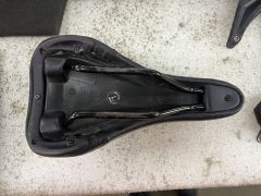 Predám Sedlo Reverse