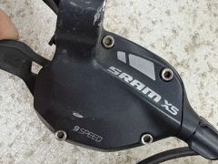 Predám radenie a prehadzovačku Sram x5