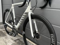 Canyon Ultimate CF SLX 8 Disc eTap