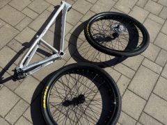 Radon Slush M + Wheelset