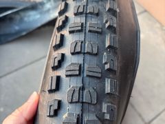 Bontrager XR5 plášte, 29