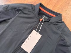 Isadore Signature Tech - S