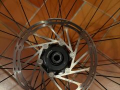 Zapletená kola Niner