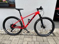 Trek Marlin 8