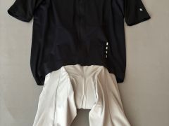 Predám komplet dres + bibsy La Passione