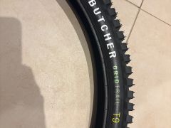 Predam 2 plaste Specialized 29, 2,3