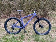 Jeronimo Txabardo + karbonová kola + Pike Ultimate + OneUp