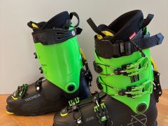 Tecnica Zero G Tour Scout 42.5 275